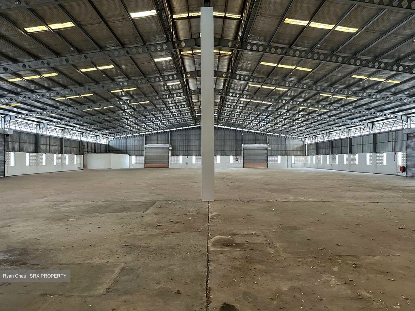 Pandan Loop (D5), Warehouse #506738901